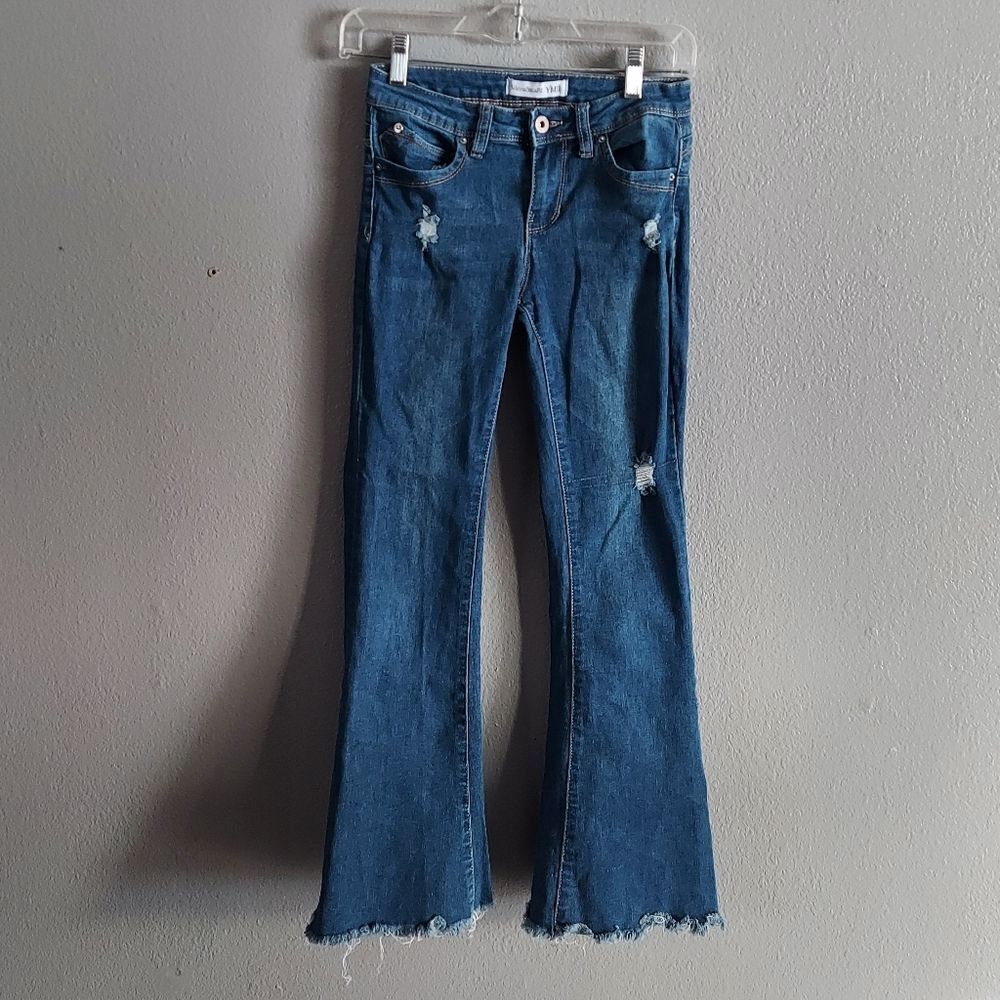 YMI Wanna Betta Butt Distressed Raw Hem Flare Jeans Size 14